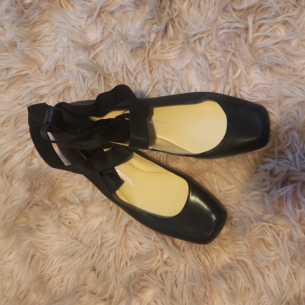 Jessica Simpson ballerina shoes